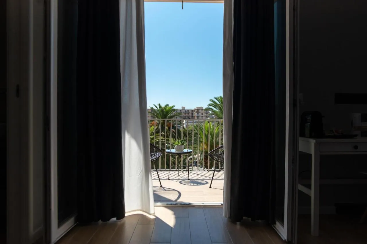 Il Pumo - Apulian Rooms Bari Piazza Moro 0*,  Italy