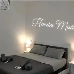 House Mattia Apartment