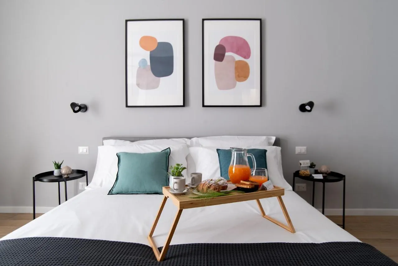 Il Pumo - Apulian Rooms Bari Piazza Moro 0*,